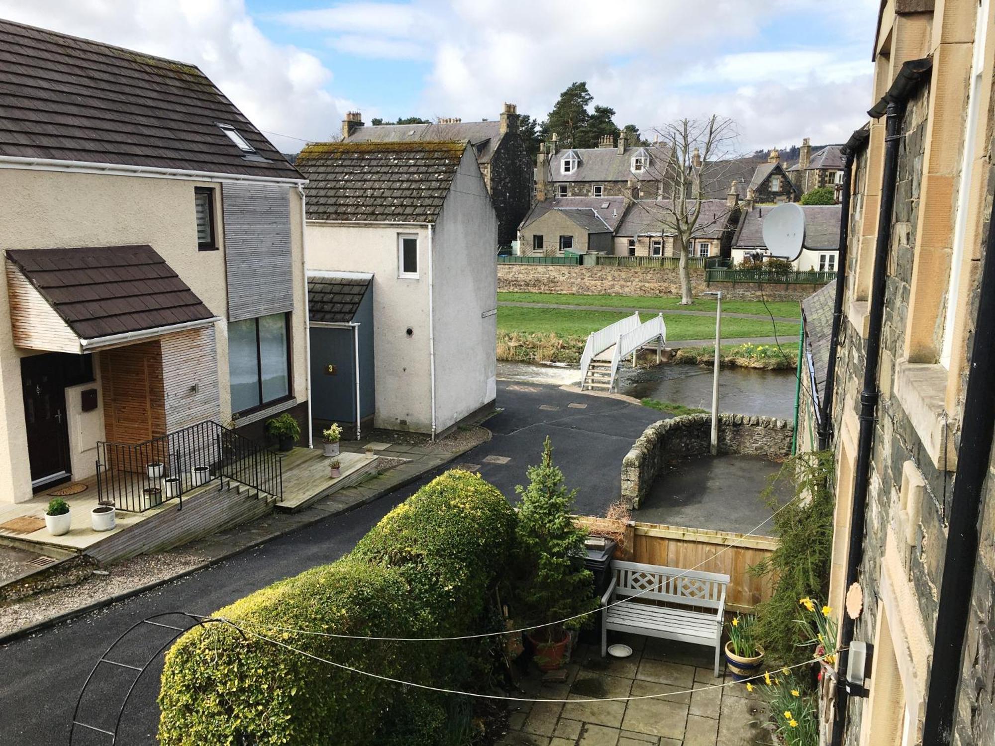 6 Northgate Vennel, Peebles Apartment Bagian luar foto