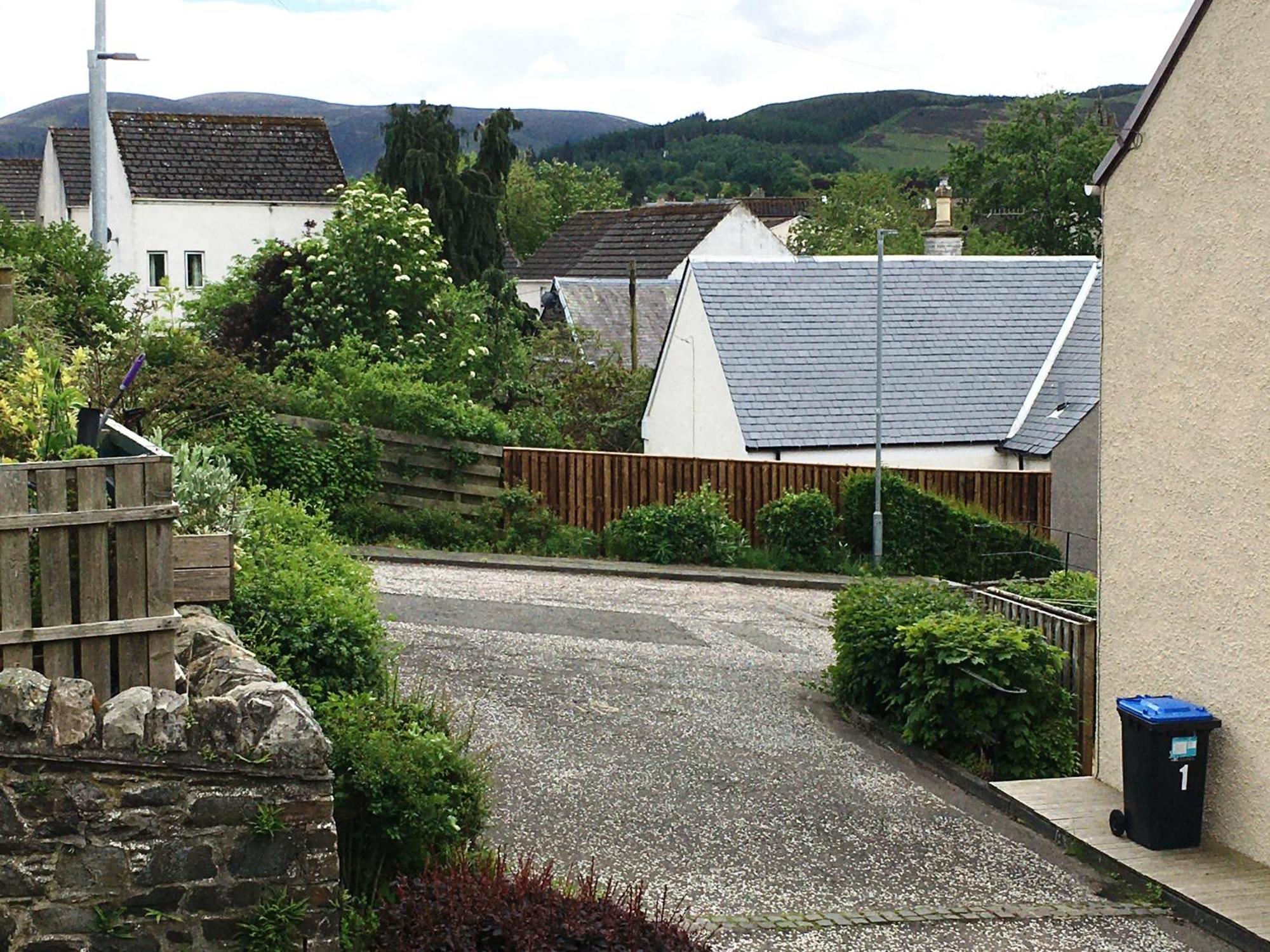 6 Northgate Vennel, Peebles Apartment Bagian luar foto