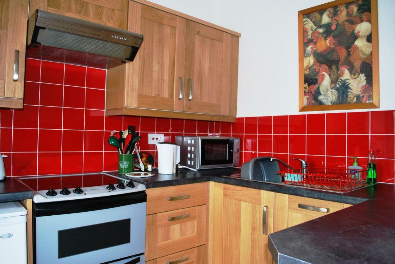 6 Northgate Vennel, Peebles Apartment Bagian luar foto