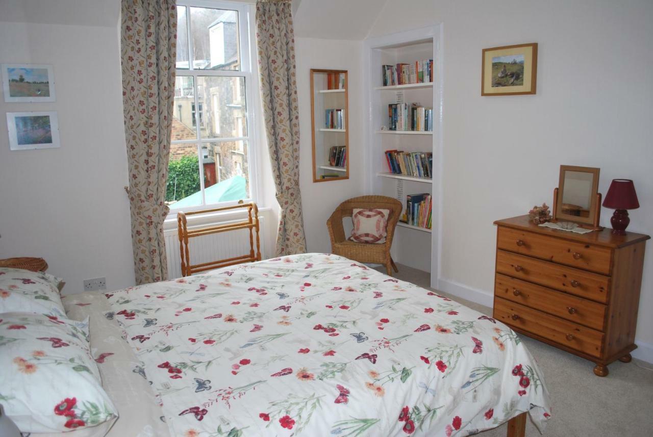 6 Northgate Vennel, Peebles Apartment Bagian luar foto